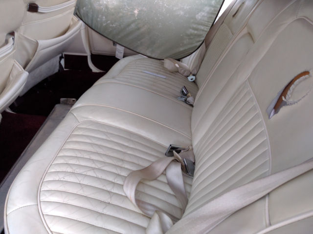 1988 Cadillac Fleetwood Brougham - photo 7