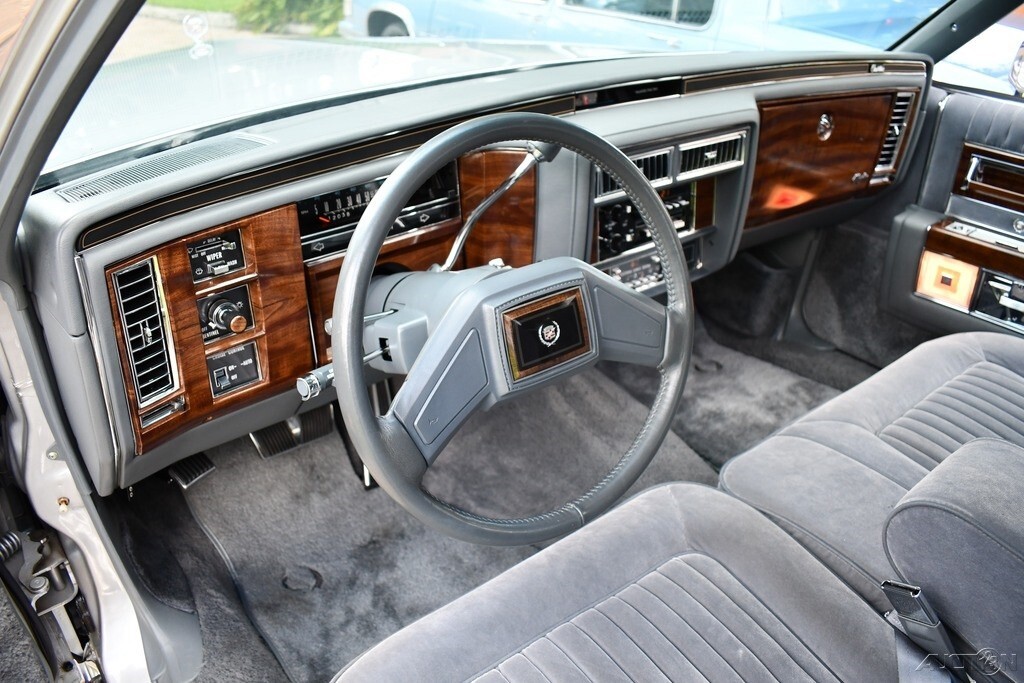 1988 Cadillac Brougham Clean Car fax Amazing original condition As New!! - photo 13