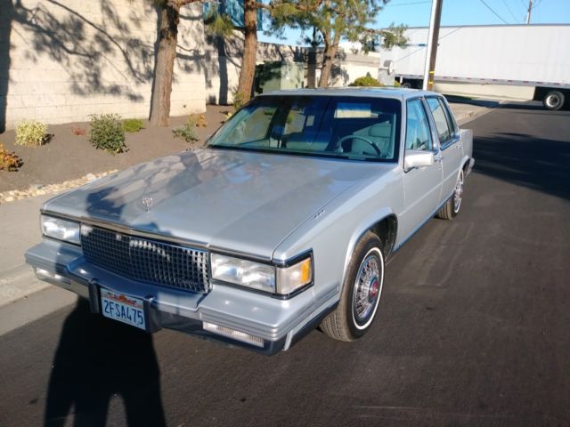 1988 Cadillac Fleetwood D'Dlegance quilted leather - photo 6