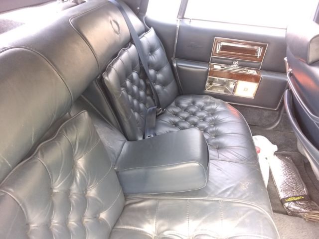 1988 Cadillac Fleetwood - photo 6