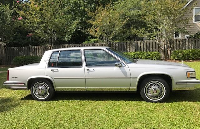 1988 Cadillac DeVille - photo 2