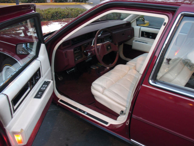 1988 Cadillac DeVille Prestige Package, Vogue Wheels/Tires - photo 4