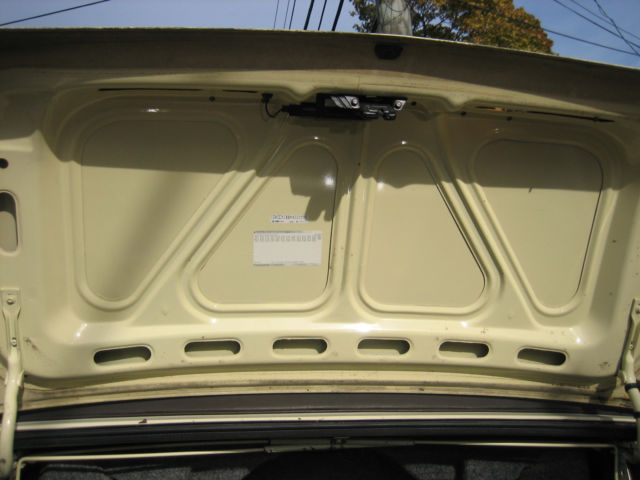 1988 Cadillac DeVille Standard - photo 6