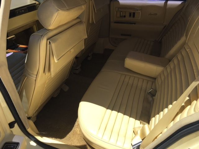 1988 Cadillac Seville - photo 4