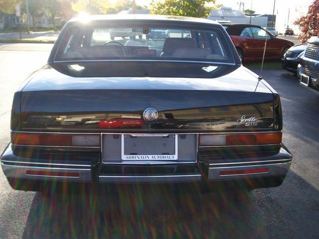 1988 Cadillac STS - photo 3