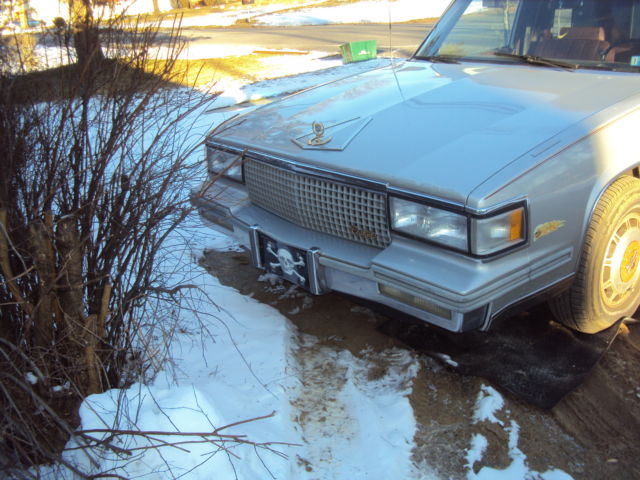 1988 Cadillac Fleetwood - photo 7