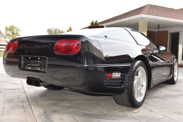 1988 Chevrolet Corvette Base Hatchback 2-Door - photo 4