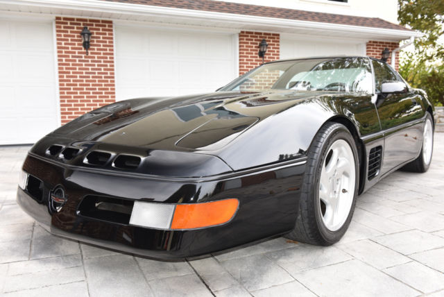 1988 Chevrolet Corvette Base Hatchback 2-Door - photo 6