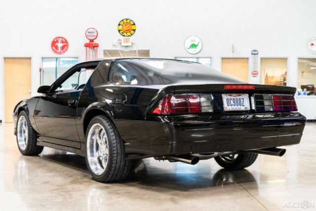 1988 Chevrolet Camaro 1988 Camaro Z28 Iroc-Z Show Car 350ci 5.7L V8 Show Car 88 - photo 3