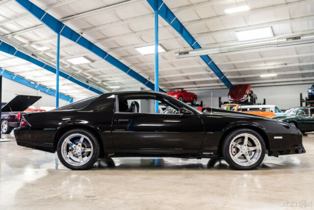 1988 Chevrolet Camaro 1988 Camaro Z28 Iroc-Z Show Car 350ci 5.7L V8 Show Car 88 - photo 6