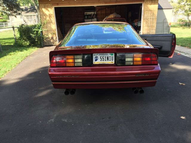 1988 Chevrolet Camaro - photo 3