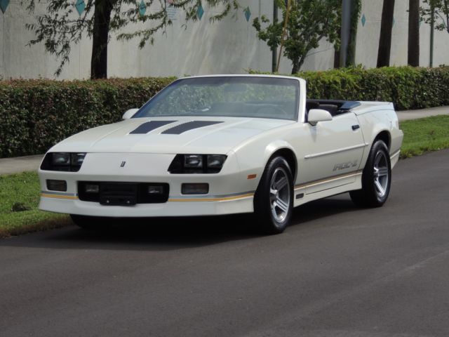1988 Chevrolet Camaro - photo 3