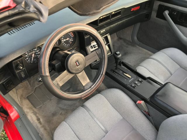 1988 Chevrolet Camaro Iroc Z28 Convertible - photo 10