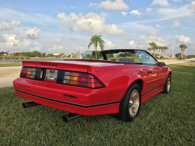 1988 Chevrolet Camaro Iroc Z28 Convertible - photo 4