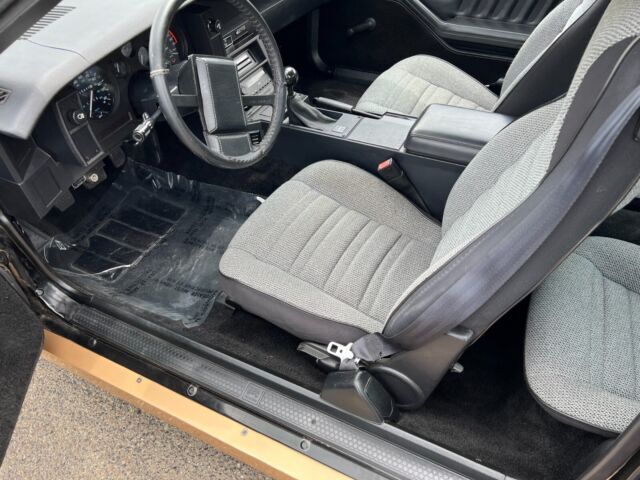 1988 Chevrolet Camaro - photo 13
