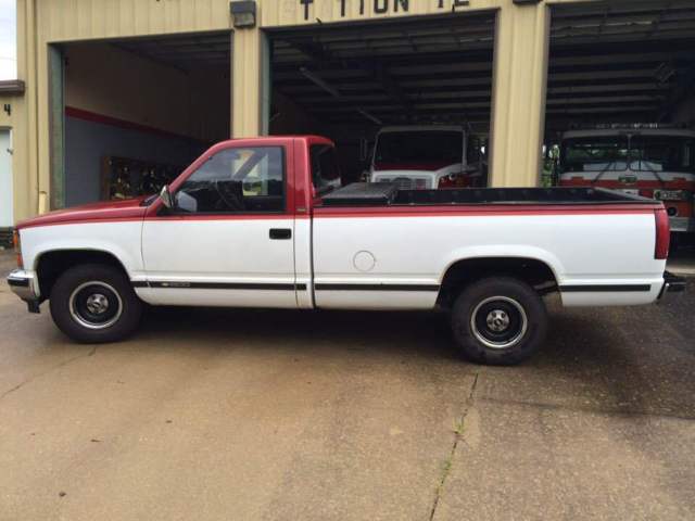 1988 Chevrolet C/K Pickup 1500 - photo 3