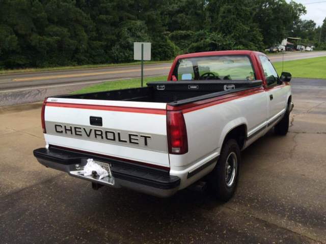 1988 Chevrolet C/K Pickup 1500 - photo 5
