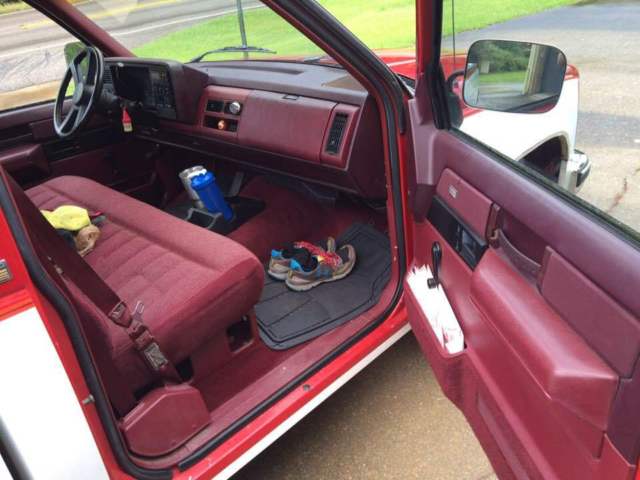 1988 Chevrolet C/K Pickup 1500 - photo 6
