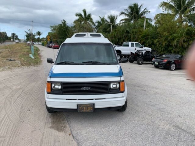 1988 Chevrolet Astro Cargo Van - photo 4
