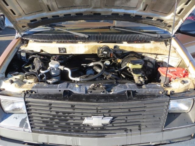 1988 Chevrolet Astro - photo 9