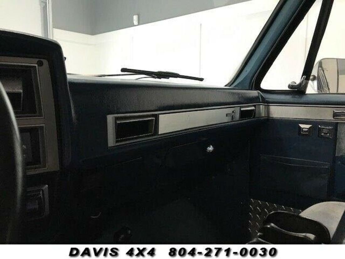 1988 Chevrolet Blazer 2dr K5 Silverado Square Body Classic Lifted 4x4 - photo 12