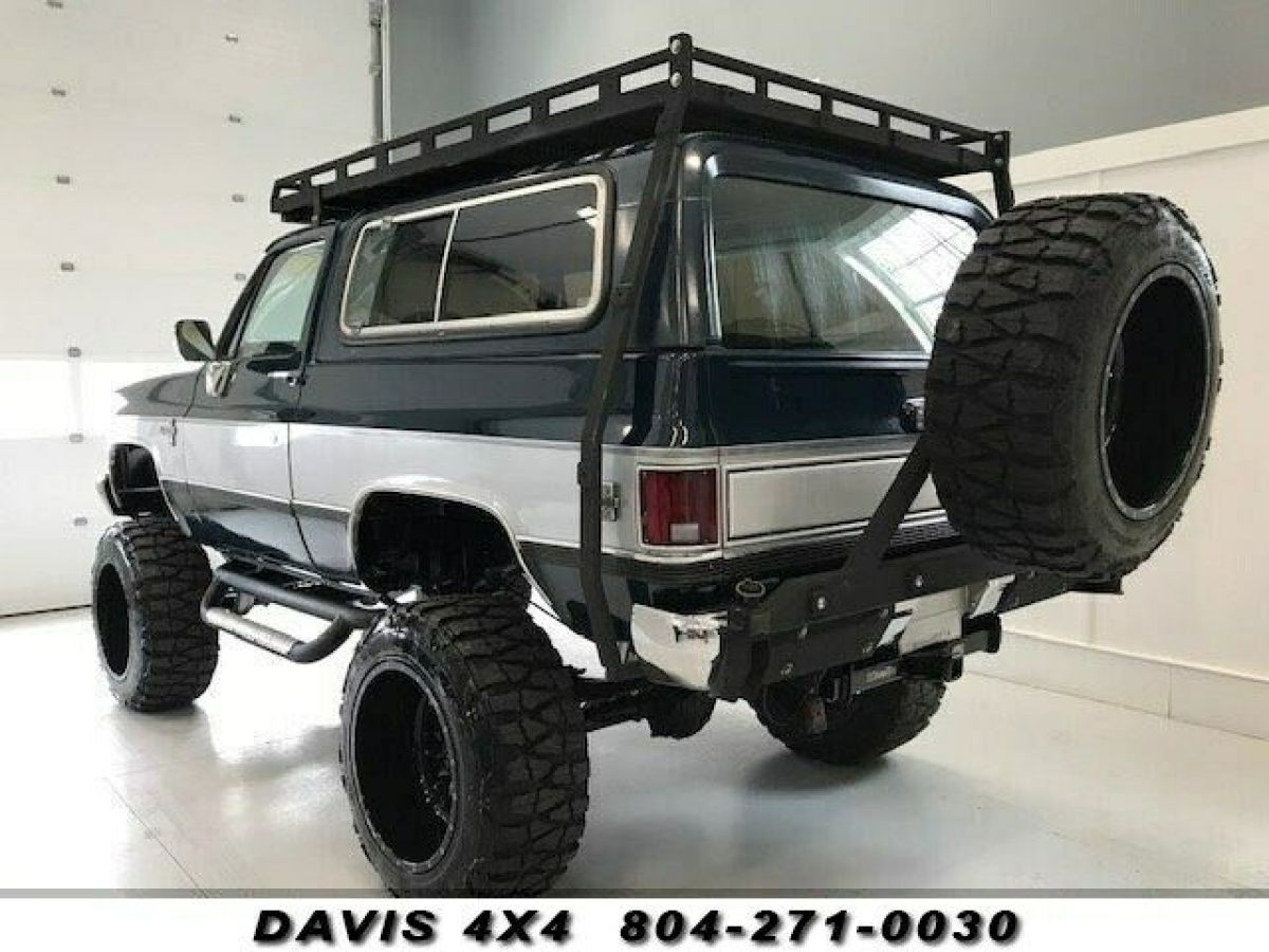 1988 Chevrolet Blazer K5 Silverado Square Body Classic Lifted 4x4 - photo 4