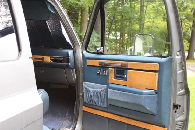 1988 Chevrolet Other Pickups Choo Choo Custom - photo 3