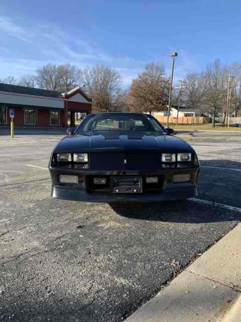 1988 Chevrolet Camaro IROC Z - photo 2