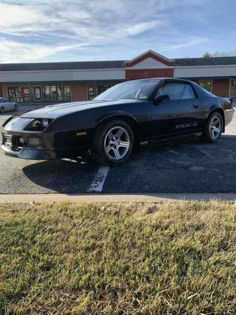 1988 Chevrolet Camaro IROC Z - photo 4