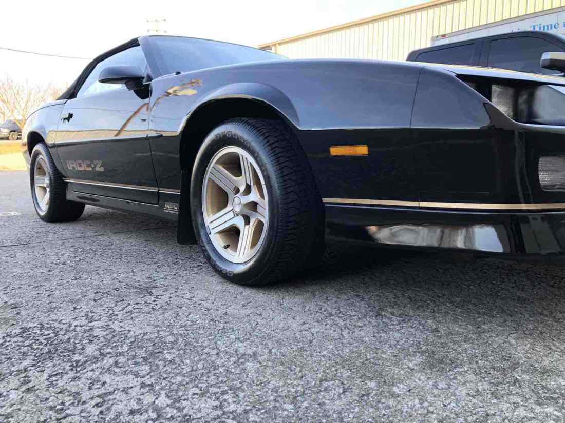 1988 Chevrolet Camaro - photo 10