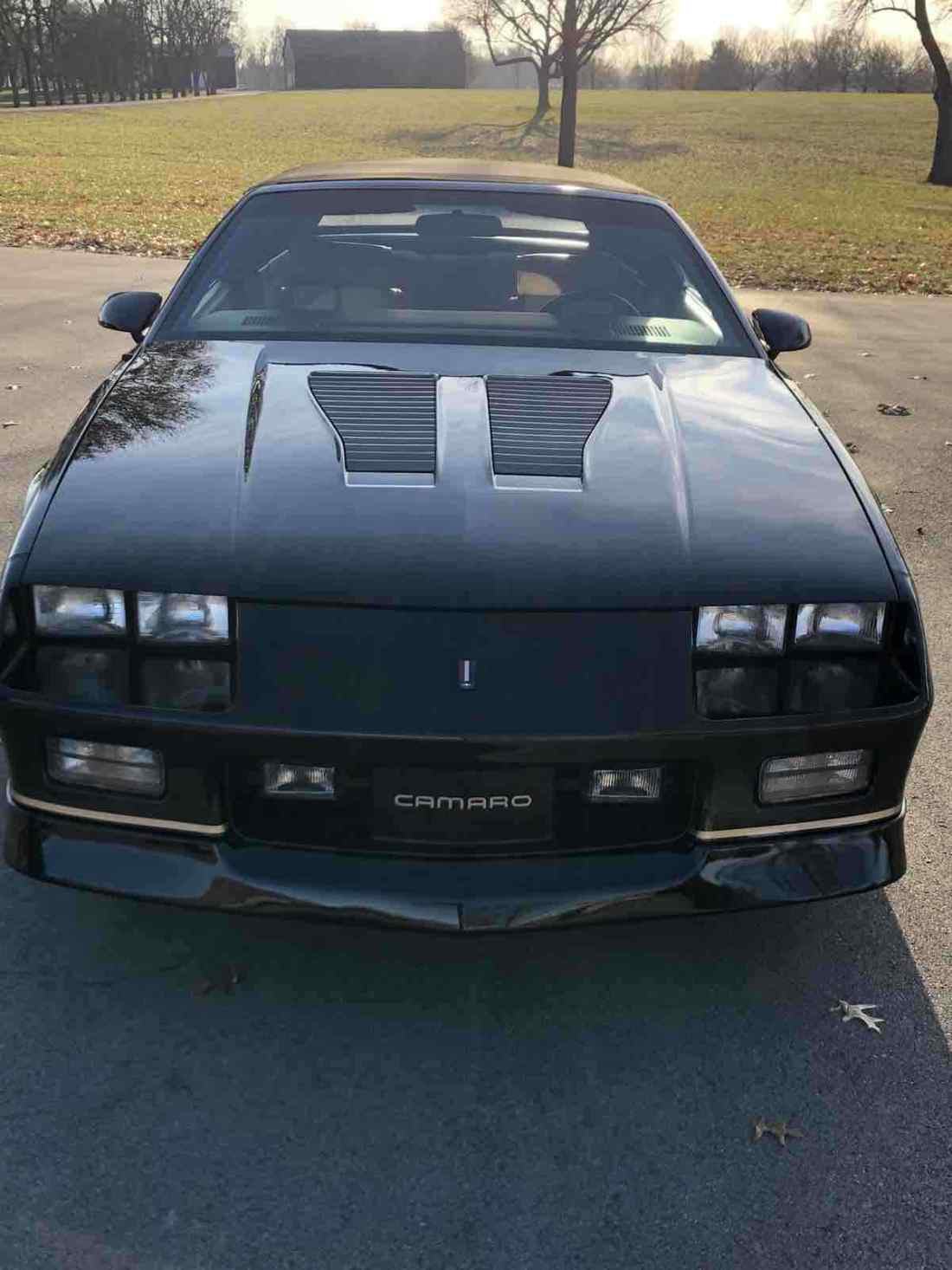 1988 Chevrolet Camaro - photo 7