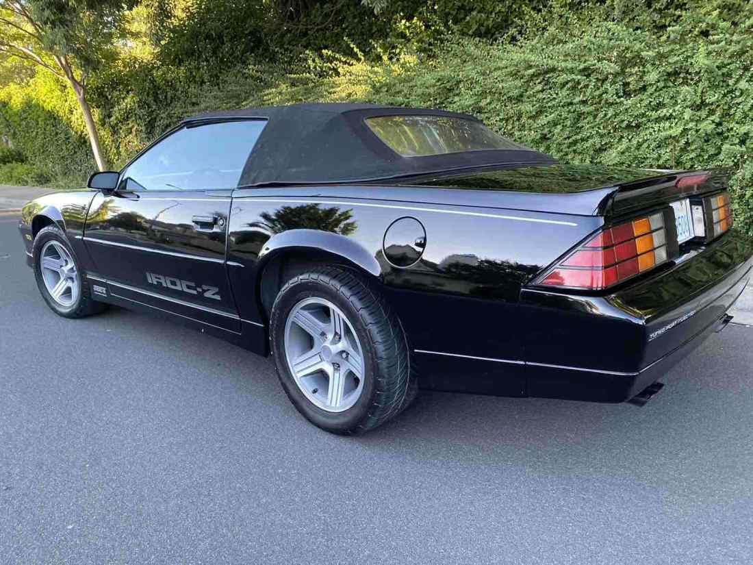 1988 Chevrolet Camaro - photo 12