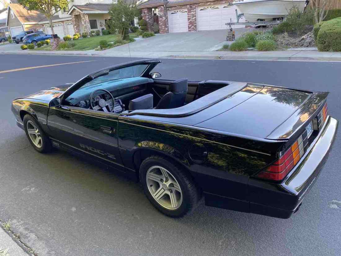 1988 Chevrolet Camaro - photo 6