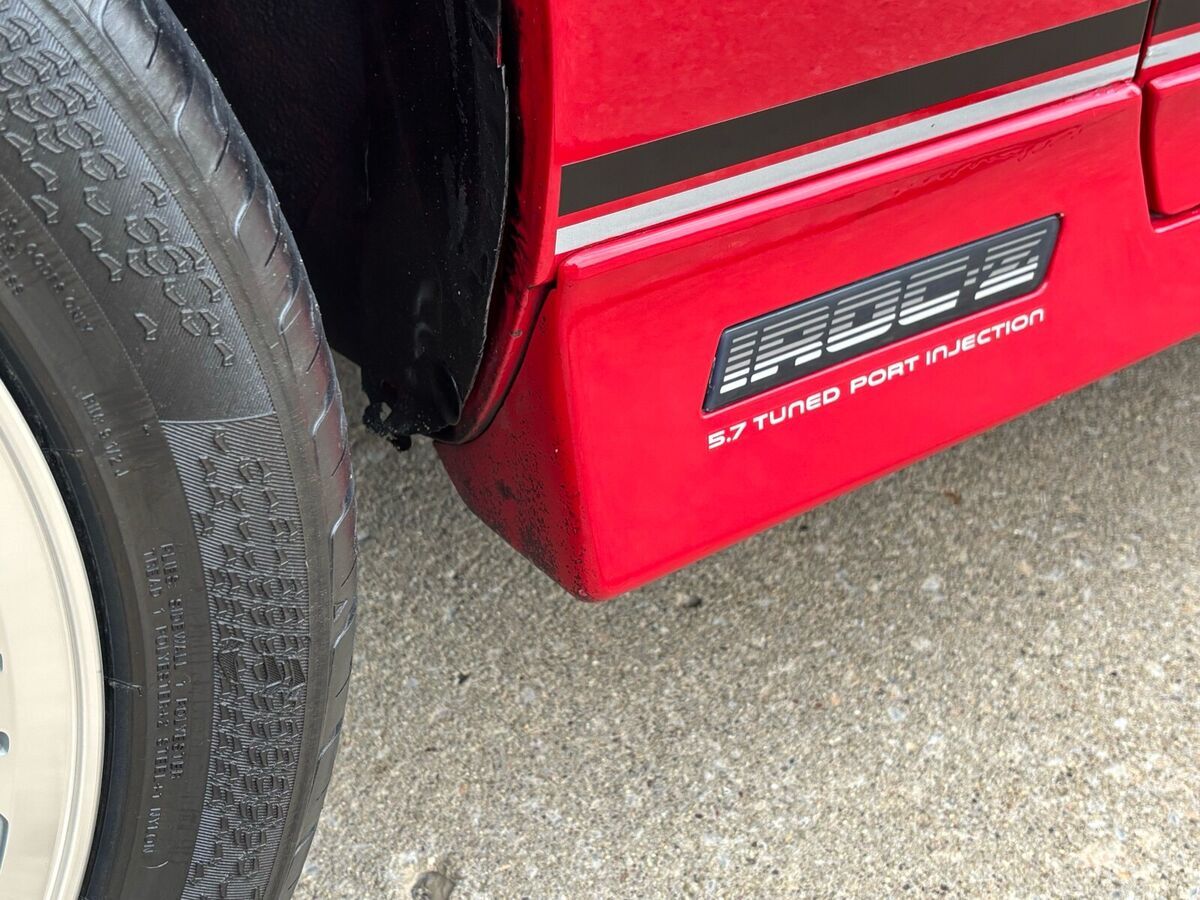 1988 Chevrolet Camaro - photo 7