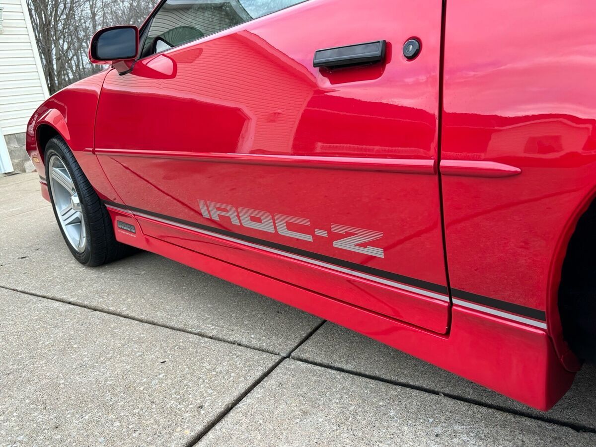 1988 Chevrolet Camaro - photo 8