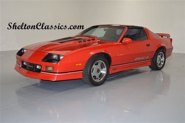 1988 Chevrolet Camaro IROC 1988 Chevrolet Camaro IROC