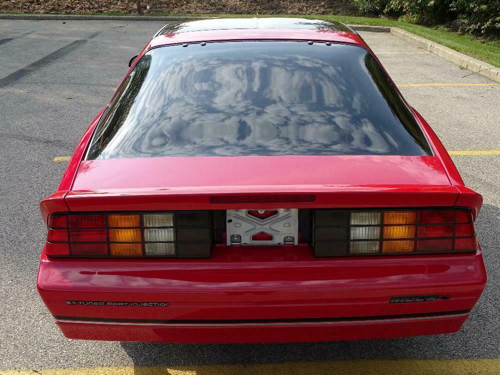 1988 Chevrolet Camaro IROC-Z - photo 8
