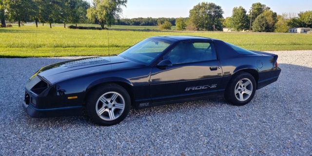 1988 Chevrolet Camaro Iroc Z-28 1988 Chevrolet Camaro Iroc Z-28