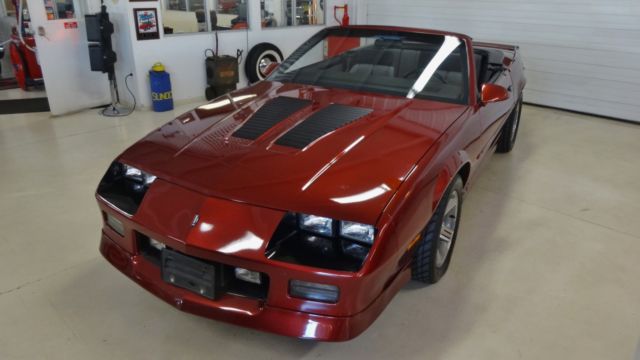 1988 Chevrolet Camaro IROC Z - photo 6