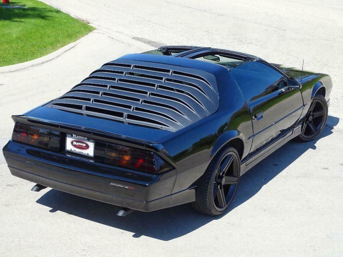 1988 Chevrolet Camaro IROC-Z - photo 10