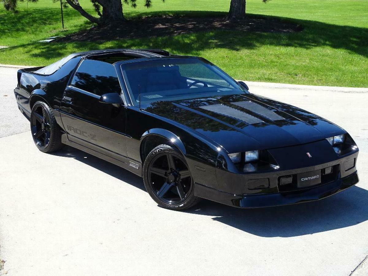 1988 Chevrolet Camaro IROC-Z - photo 13
