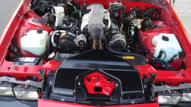 1988 Chevrolet Camaro Iroc Z - photo 9