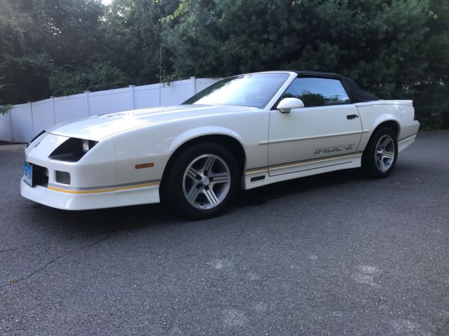 1988 Chevrolet Camaro - photo 11