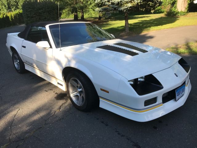 1988 Chevrolet Camaro - photo 4