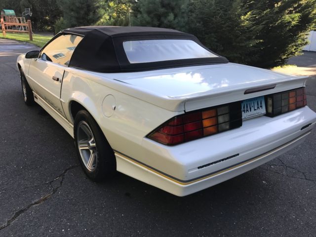 1988 Chevrolet Camaro - photo 7