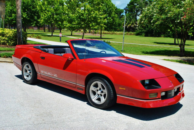 1988 Chevrolet Camaro IROC-Z Z28 - photo 2