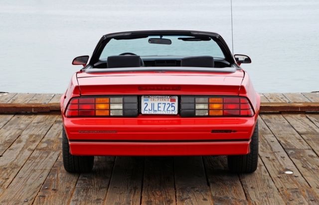 1988 Chevrolet Camaro IROC Z Convertible - photo 7