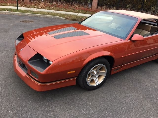 1988 Chevrolet Camaro Iroc-Z Convertible 2-Door - photo 4