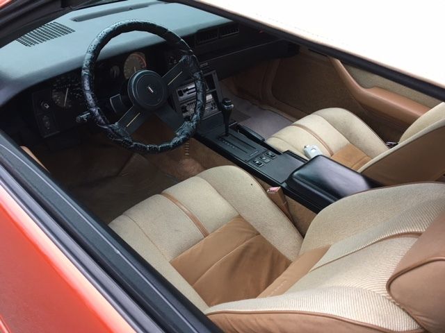 1988 Chevrolet Camaro Iroc-Z Convertible 2-Door - photo 9