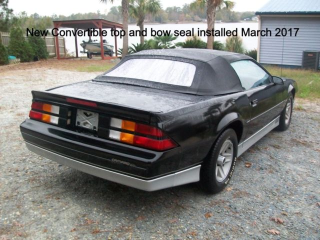 1988 Chevrolet Camaro Convertible - photo 6